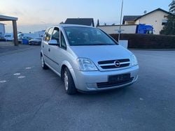 Silber Gebraucht 2004 Opel Meriva Enjoy Van / Kleinbus | 1.400 € (Guter Preis)