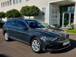 Grau Gebraucht 2021 VW Passat GTE Kombi | 17.990 € (Guter Preis)