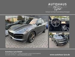 Grau Gebraucht 2021 Porsche Cayenne Coupe Turbo S E-Hybrid Coupé | 89.880 €