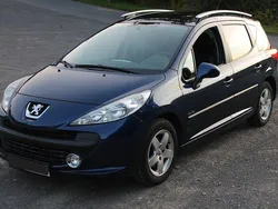 Blau Gebraucht 2009 Peugeot 207 Kombi | 1.400 € (Guter Preis)