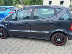 Grau Gebraucht 2002 Mercedes A160 Kleinwagen | 650 €
