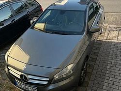 Grau Gebraucht 2013 Mercedes A200 Limousine | 9.500 € (Fairer Preis)