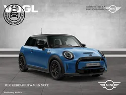 Island blue Gebraucht 2023 Mini Cooper SE Kleinwagen | 21.290 € (Fairer Preis)