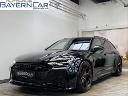 Mythosschwarz metallic Gebraucht 2024 Audi RS6 Design Kombi | 123.489 € (Superpreis)