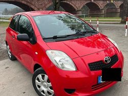 Rot Gebraucht 2007 Toyota Yaris Kleinwagen | 1.999 € (Superpreis)