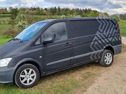 Schwarz Gebraucht 2011 Mercedes Vito Van / Kleinbus | 13.999 € (Teuer)