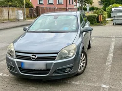 Silber Gebraucht 2004 Opel Astra Kleinwagen | 1.000 € (Superpreis)