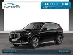 Schwarz Neu 2026 BMW iX1 xLine SUV | 46.495 € (Guter Preis)