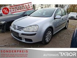 Reflexsilber metallic Gebraucht 2004 VW Golf V Comfortline Limousine | 2.185 € (Superpreis)