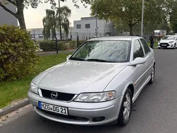 Silber Gebraucht 2001 Opel Vectra Limousine | 1.750 € (Fairer Preis)