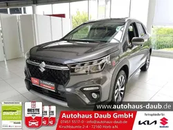 Titan dark gray met Neu 2024 Suzuki SX4 S-Cross Comfort+ SUV | 25.990 € (Guter Preis)