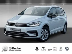 Weiss Neu 2024 VW Touran Goal Van / Kleinbus | 46.680 €