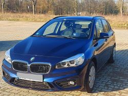 Blau Gebraucht 2015 BMW 220 Active Tourer Advantage Van / Kleinbus | 11.500 € (Teuer)