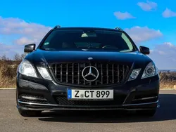 Schwarz Gebraucht 2012 Mercedes E220 Kombi | 7.999 € (Etwas zu teuer)
