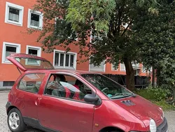 Rot Gebraucht 1999 Renault Twingo Kleinwagen | 1.300 €