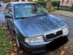 Gebraucht 2004 Skoda Octavia Classic Limousine | 3.500 € (Etwas zu teuer)