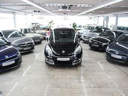 Schwarz Gebraucht 2013 Renault Scénic Bose Edition Van / Kleinbus | 4.790 € (Fairer Preis)