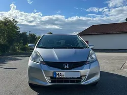 Silber Gebraucht 2011 Honda Jazz Trend Kleinwagen | 7.100 € (Fairer Preis)