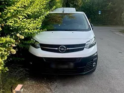Weiß Gebraucht 2024 Opel Vivaro Van | 26.000 € (Fairer Preis)