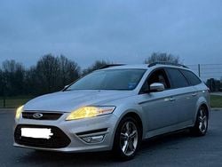 Silber Gebraucht 2011 Ford Mondeo Ambiente Kombi | 2.999 € (Guter Preis)