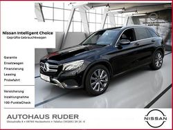 Obsidianschwarz metalliclack (metallic) Gebraucht 2018 Mercedes GLC220 SUV | 26.990 € (Superpreis)