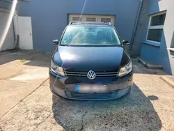 Schwarz Gebraucht 2012 VW Touran Van / Kleinbus | 4.900 € (Guter Preis)