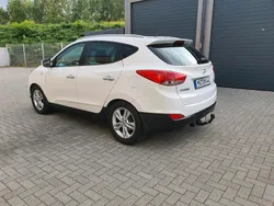 Weiß Gebraucht 2012 Hyundai ix35 SUV | 9.500 € (Etwas zu teuer)