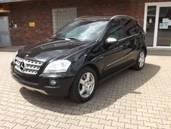 Schwarz Gebraucht 2008 Mercedes ML420 SUV | 9.999 € (Fairer Preis)