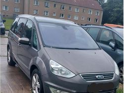 Braun Gebraucht 2014 Ford Galaxy Titanium Van / Kleinbus | 7.200 € (Fairer Preis)