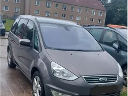 Braun Gebraucht 2014 Ford Galaxy Titanium Van / Kleinbus | 7.500 € (Guter Preis)