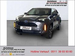 Marlingrau metallic Gebraucht 2022 Toyota Yaris Cross Connect Style SUV | 29.900 € (Teuer)