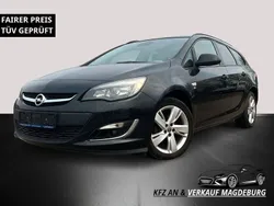 Schwarz Gebraucht 2012 Opel Astra Kombi | 4.700 € (Fairer Preis)