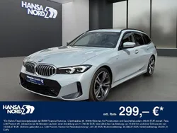 Grau Gebraucht 2024 BMW 318 Performance Limousine | 37.450 € (Etwas zu teuer)