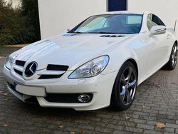 Weiß Gebraucht 2009 Mercedes SLK300 Cabrio | 14.200 € (Guter Preis)