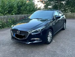Schwarz Gebraucht 2017 Mazda 3 Kleinwagen | 16.000 € (Fairer Preis)