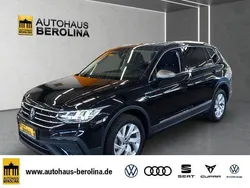 Schwarz Gebraucht 2024 VW Tiguan Allspace Life SUV | 38.888 € (Superpreis)