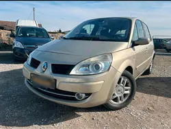Gold Gebraucht 2007 Renault Scénic II Van / Kleinbus | 1.850 € (Fairer Preis)