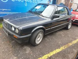 Grün Gebraucht 1989 BMW 320 Cabriolet Cabrio | 16.999 €