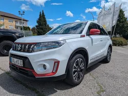 Weiß Gebraucht 2022 Suzuki Vitara Comfort+ SUV | 21.990 € (Etwas zu teuer)