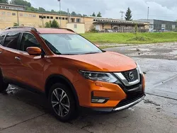 Orange Gebraucht 2021 Nissan X-Trail SUV | 21.900 €