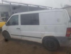 Arktikweiß Gebraucht 2001 Mercedes Vito Van / Kleinbus | 2.205 € (Superpreis)