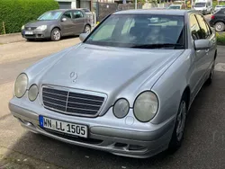 Gebraucht 2000 Mercedes E240 Classic Limousine | 2.300 € (Fairer Preis)