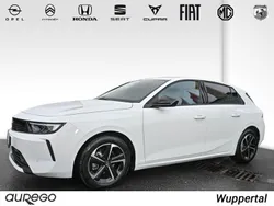 Weiss Gebraucht 2024 Opel Astra Enjoy Limousine | 19.980 € (Superpreis)