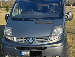 Grau Gebraucht 2014 Renault Traffic Kombi | 12.490 €