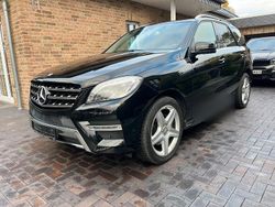 Schwarz Gebraucht 2013 Mercedes 250 SUV | 21.000 €