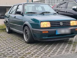 Grün Gebraucht 1991 VW Jetta Limousine | 4.000 €