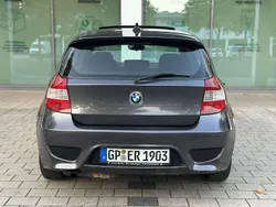 Andere außenfarben Gebraucht 2005 BMW 116 Sport Line Kleinwagen | 2.700 €
