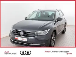 Grau Gebraucht 2023 VW Tiguan Move SUV | 29.900 € (Superpreis)