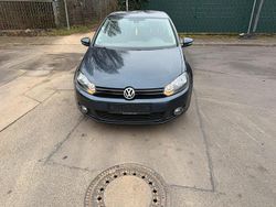 Blau Gebraucht 2010 VW Golf VI Kleinwagen | 6.499 € (Teuer)