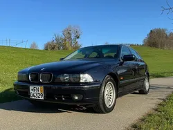 Blau Gebraucht 1999 BMW 528 Limousine | 13.899 €